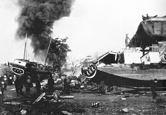 1933 tsunamisinden sonra Kamaishi'de yıkım