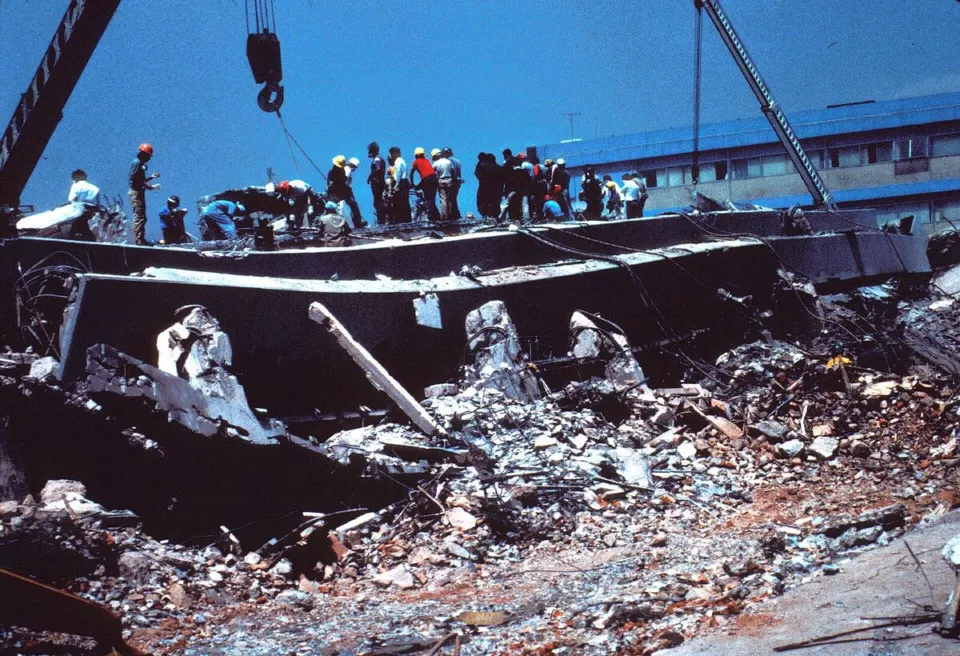 1985 Meksiko çöken hastane