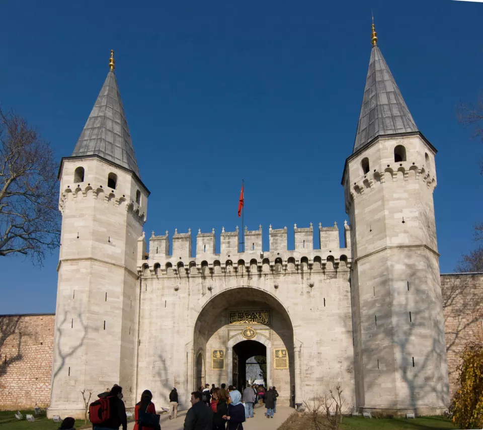 Topkapı Sarayı Bâbüsselâm kapısı