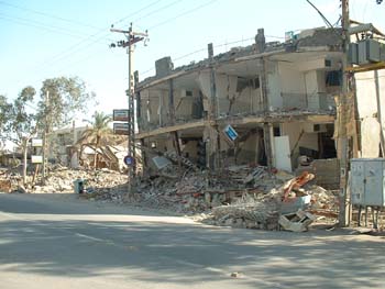 Bam 2003 yıkım