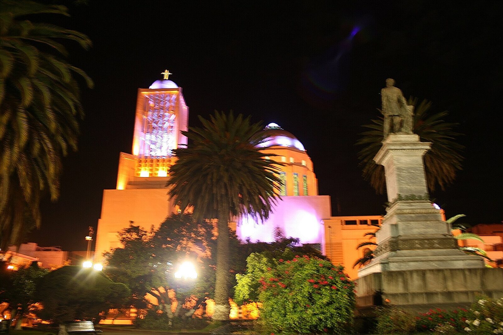 Ambato Katedrali