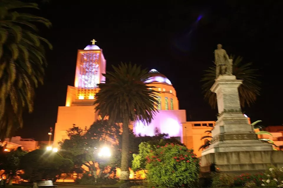 Ambato Katedrali