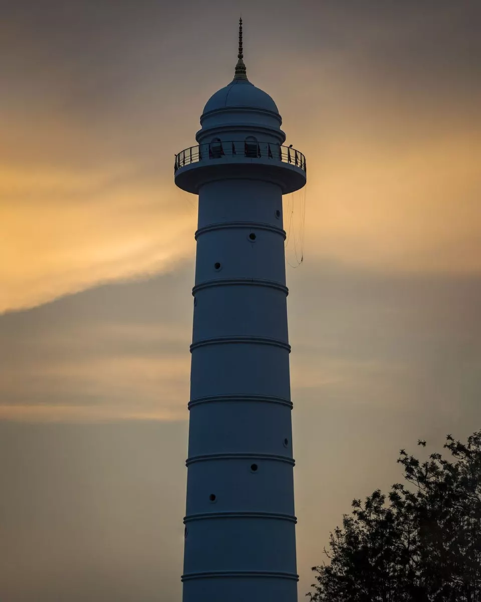 Yeni Dharahara kulesi