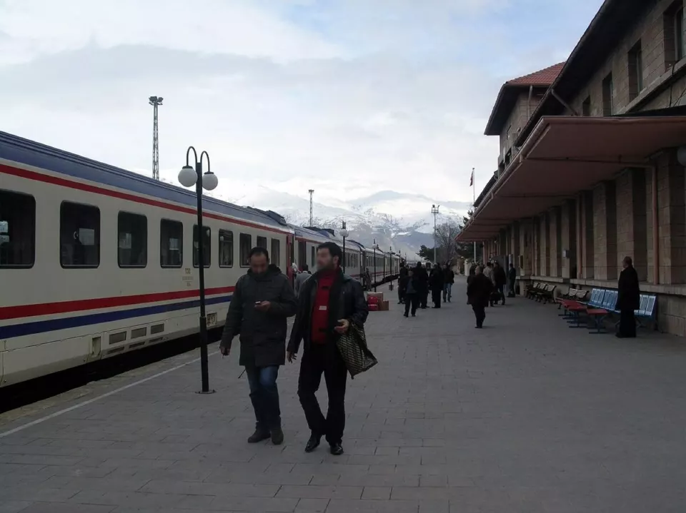 Erzincan tren garı, 2011