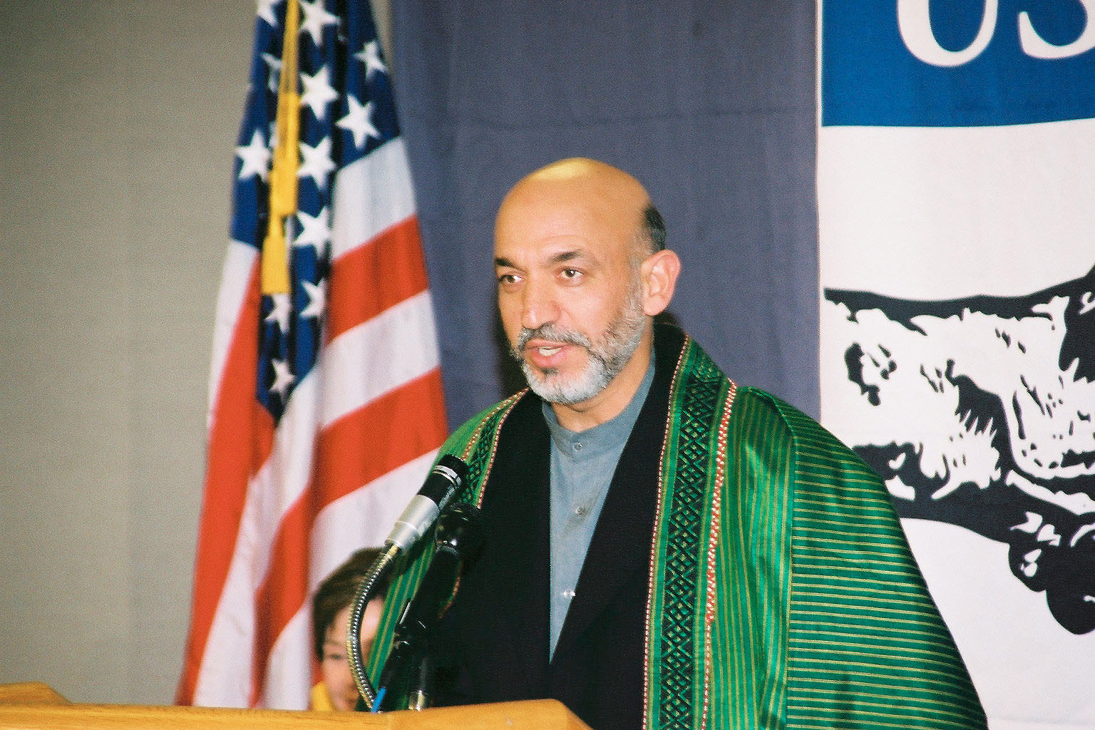 Hamid Karzai, 2002