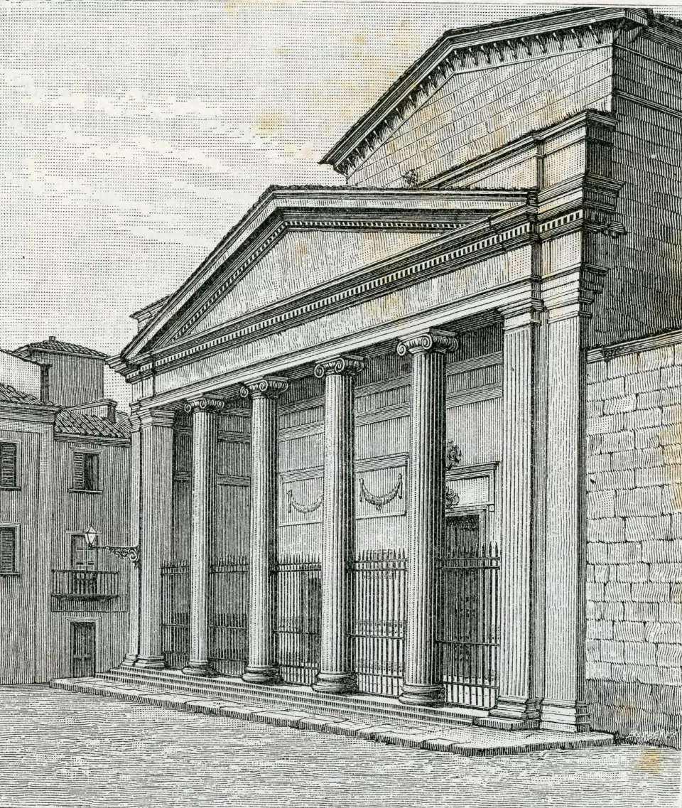 Isernia katedralinin cephesi