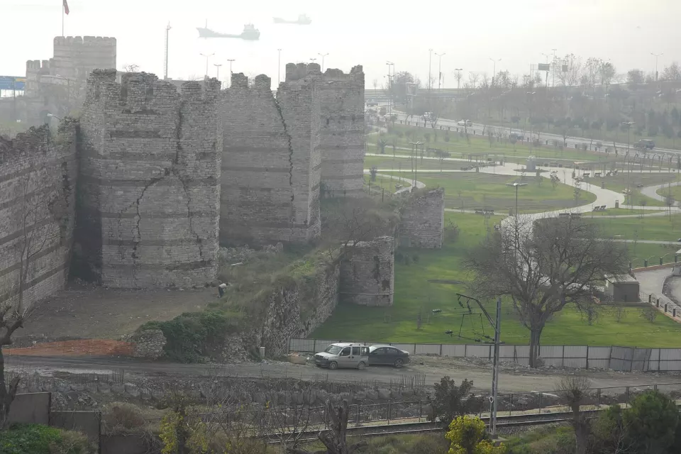 Yedikule surları