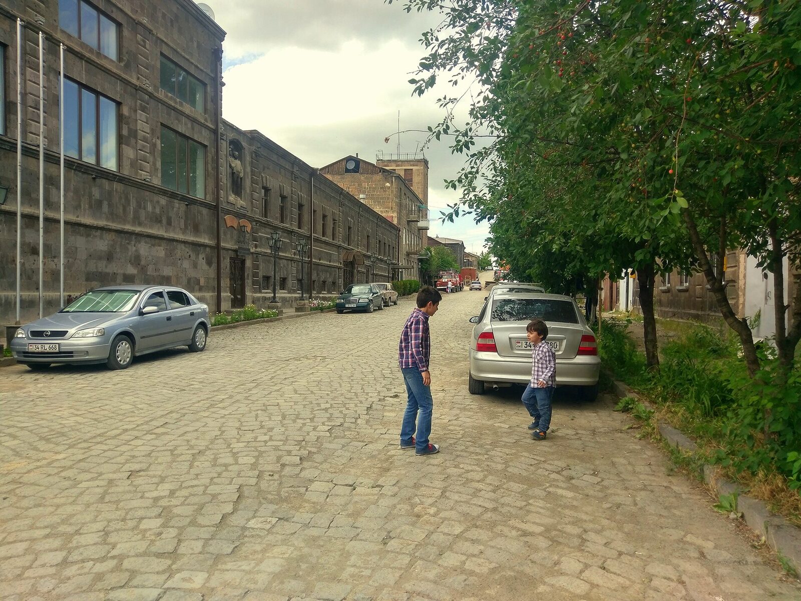 Kumayri tarihî semtinde bir cadde