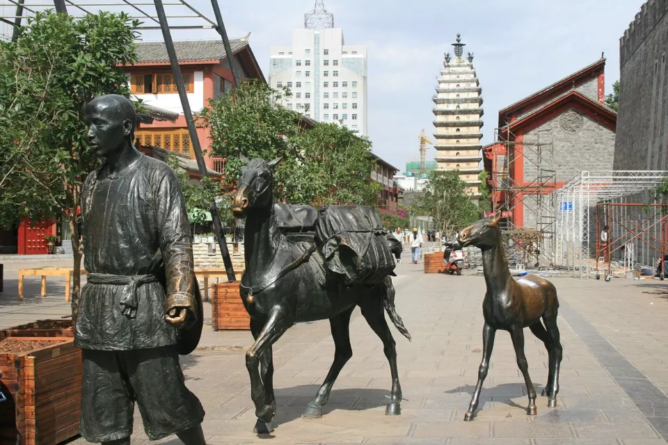 Kunming Doğu Pagodası