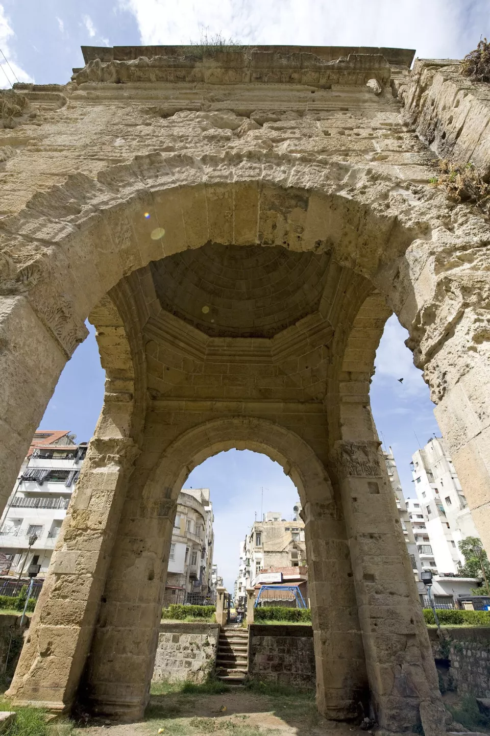 Lazkiye'deki Roma takı