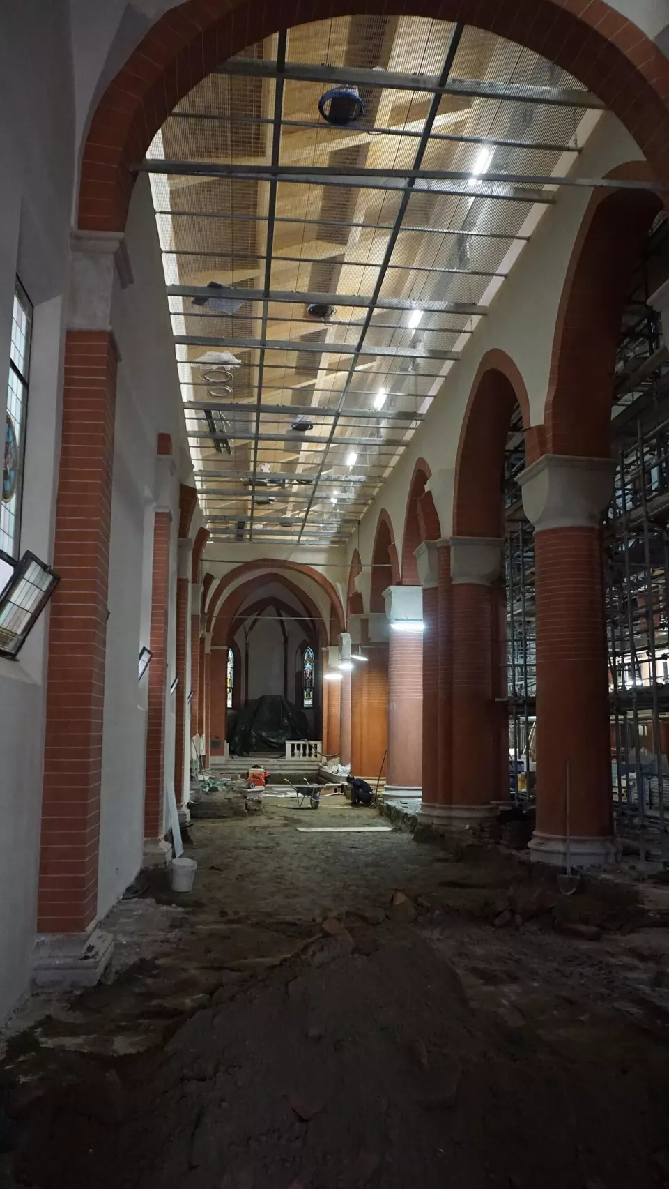 Mirandola katedralinde onarım
