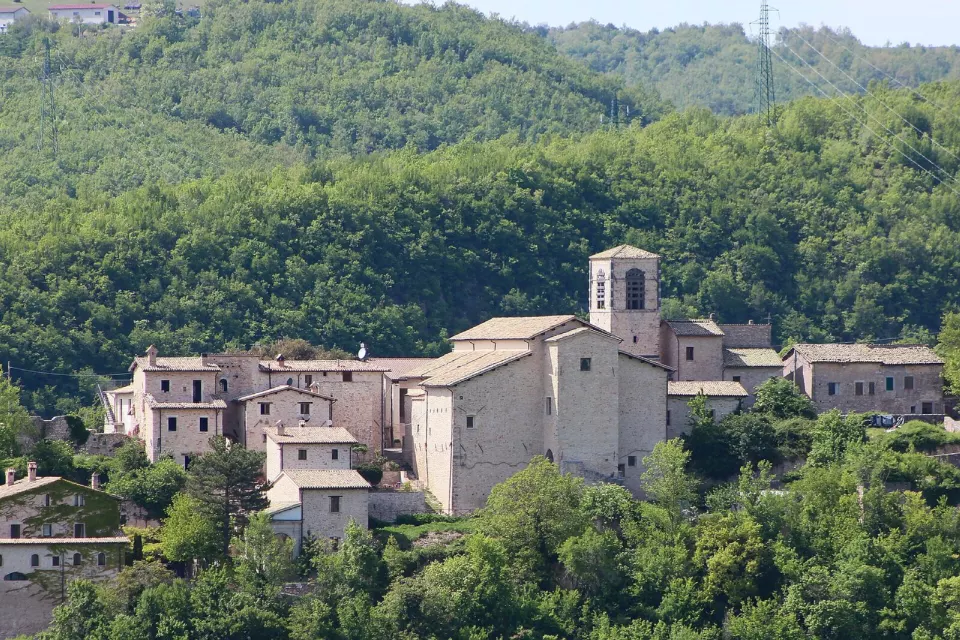 Montesanto köyü