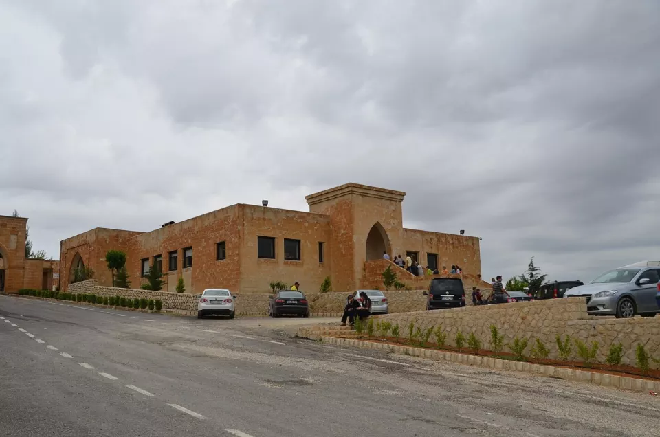 Mor Hananyo Manastırı