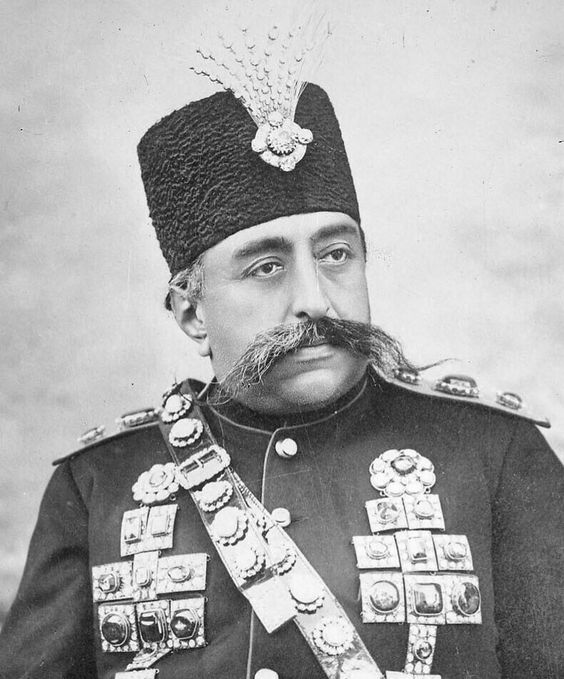 Muzaffereddin Şah portresi