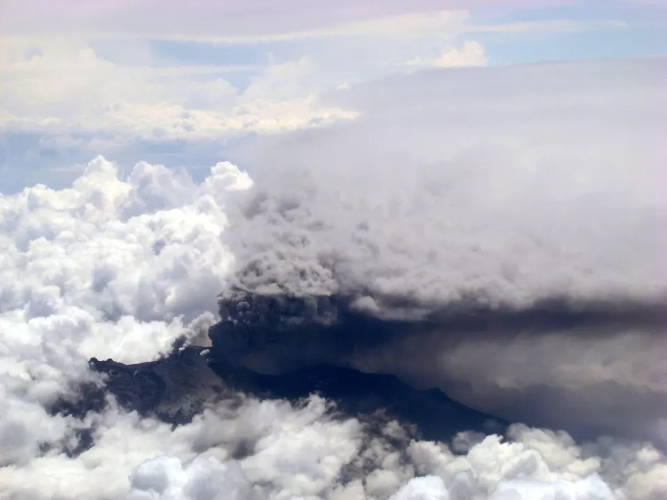 Nevado del Huila volkanı