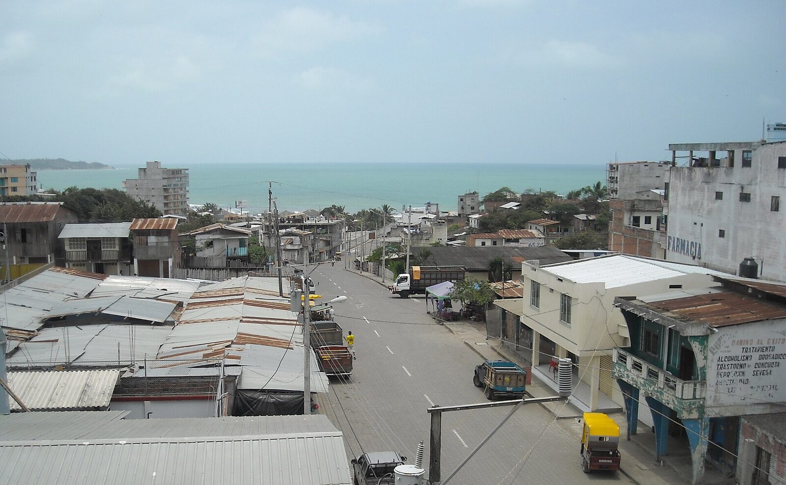 Pedernales kıyısının genel görünümü