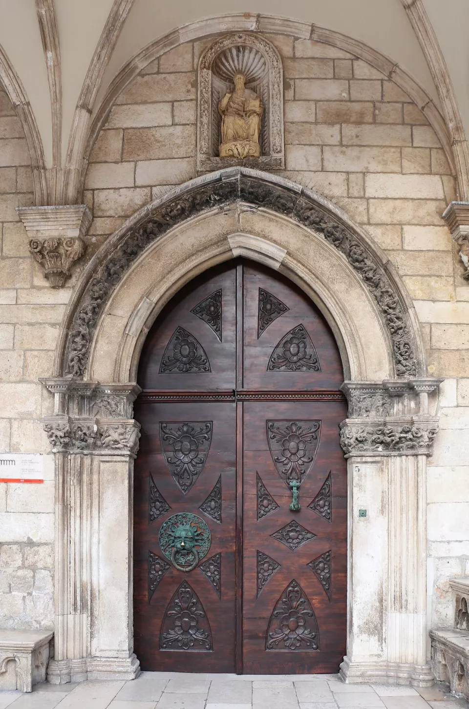 Dubrovnik Rektör Sarayı