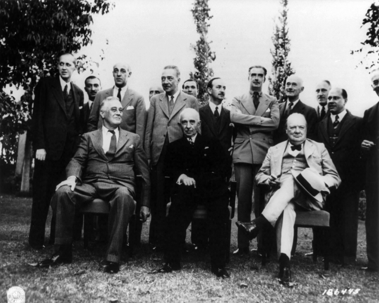 İnönü, Roosevelt ve Churchill Kahire'de