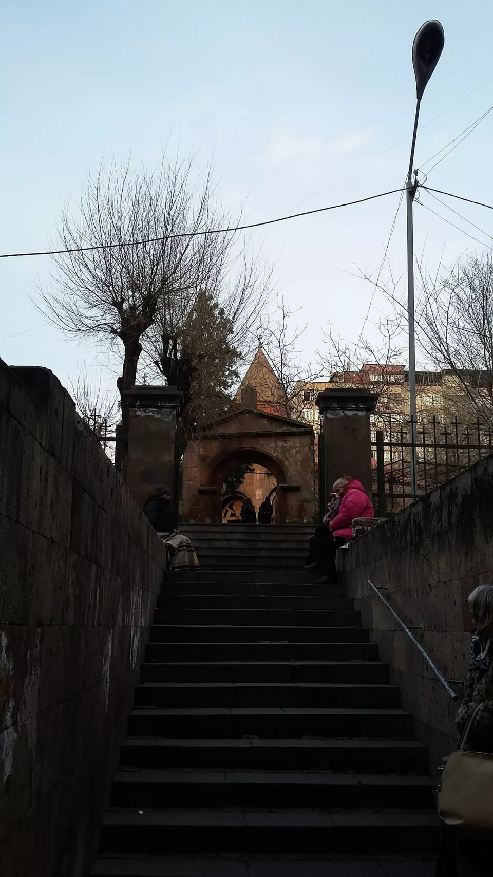 Erivan'daki Zoravor Kilisesi