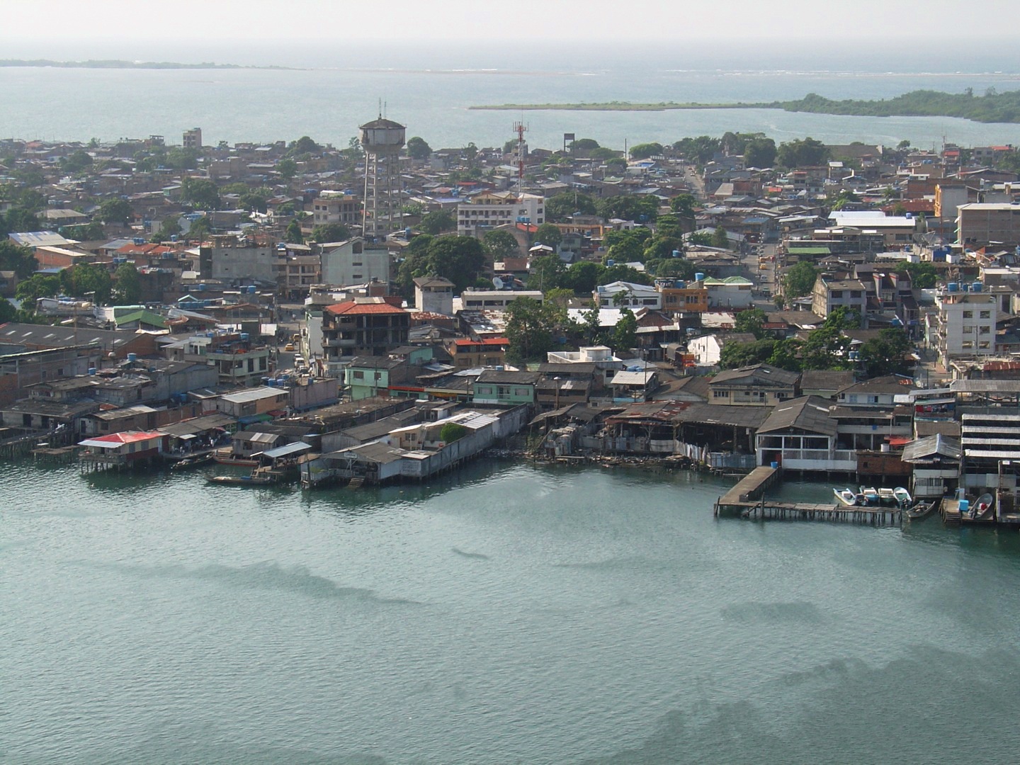 Tumaco havadan