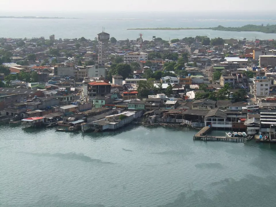 Tumaco havadan